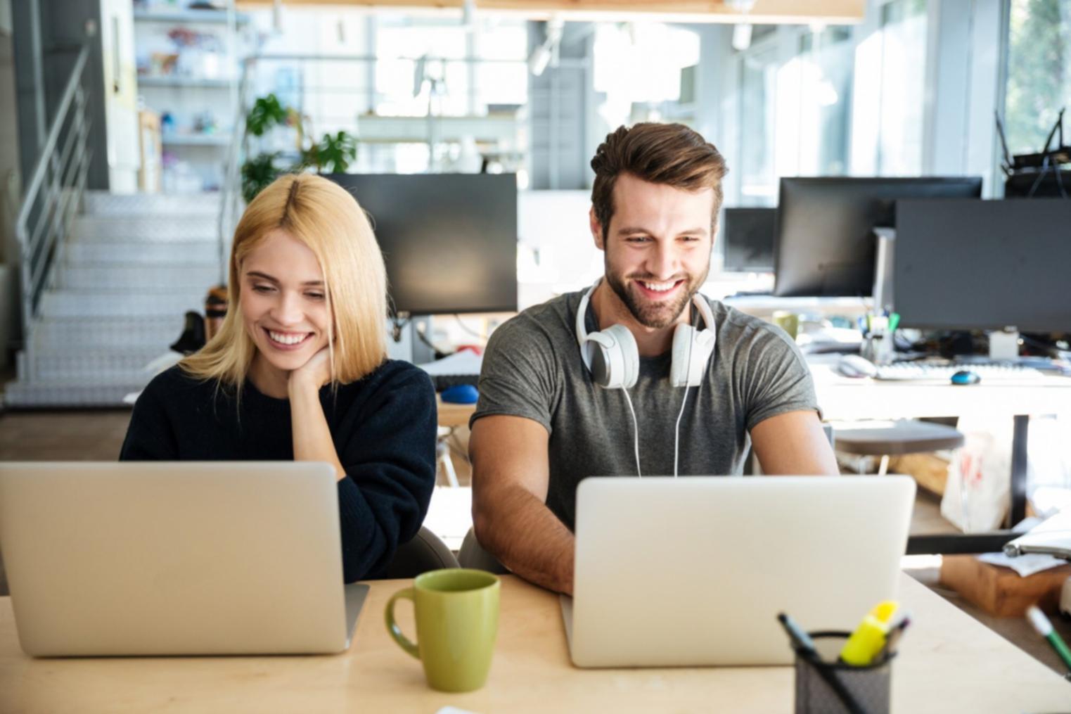 Gestión temporal de gastos e ingresos mensuales